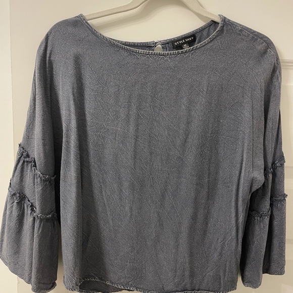 Blue Jean blouse - Picture 2 of 3